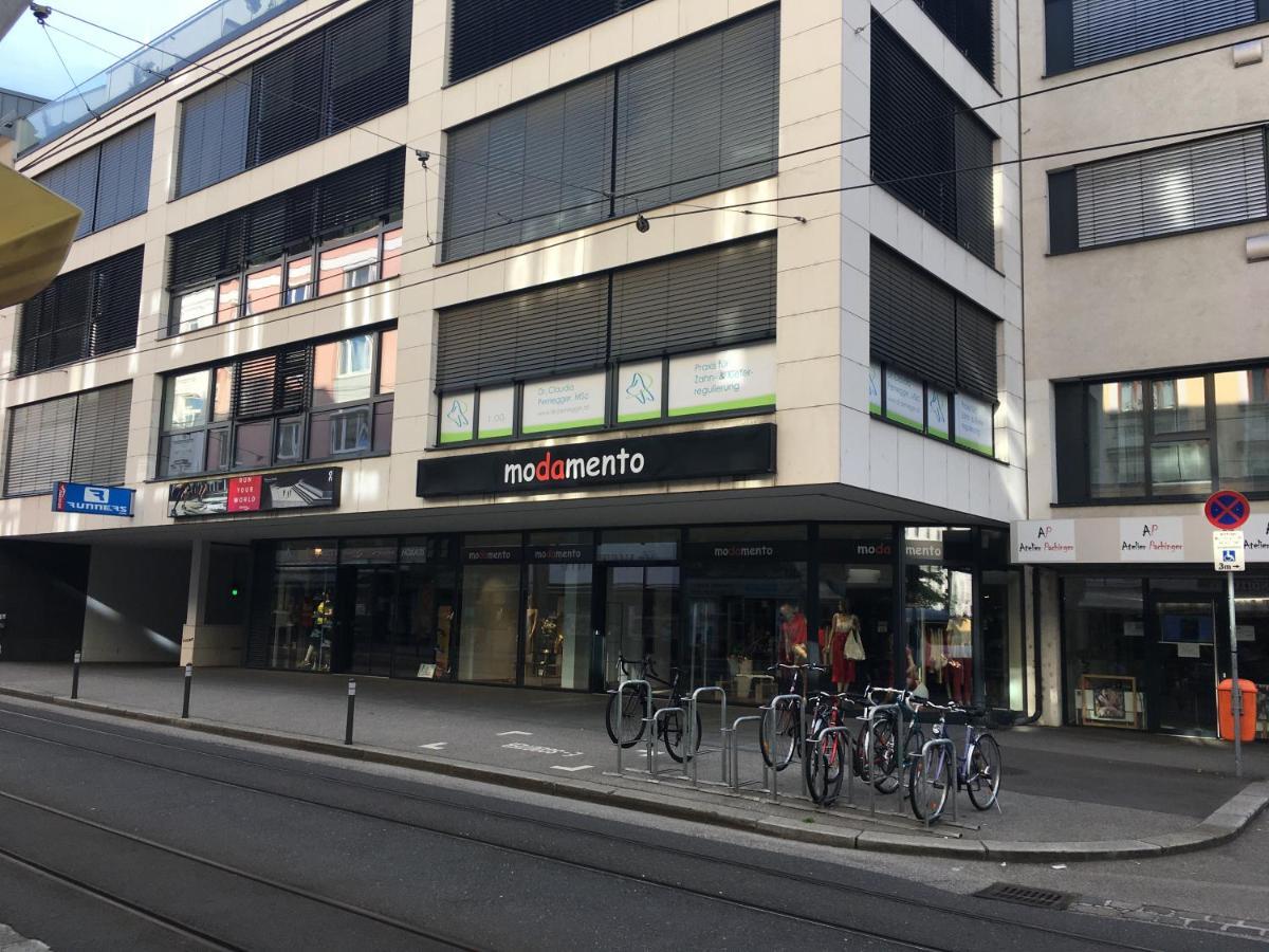 Ferienwohnung Danubia Linz Bagian luar foto